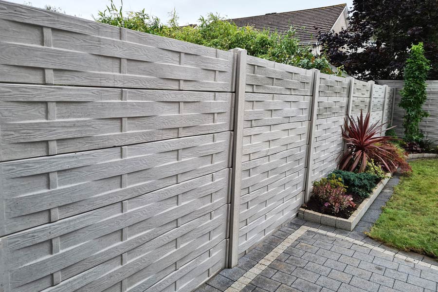 garden fence installation services carlow dublin kildare kilkenny laois longford louth meath offaly westmeath wexford wicklow leinster construction